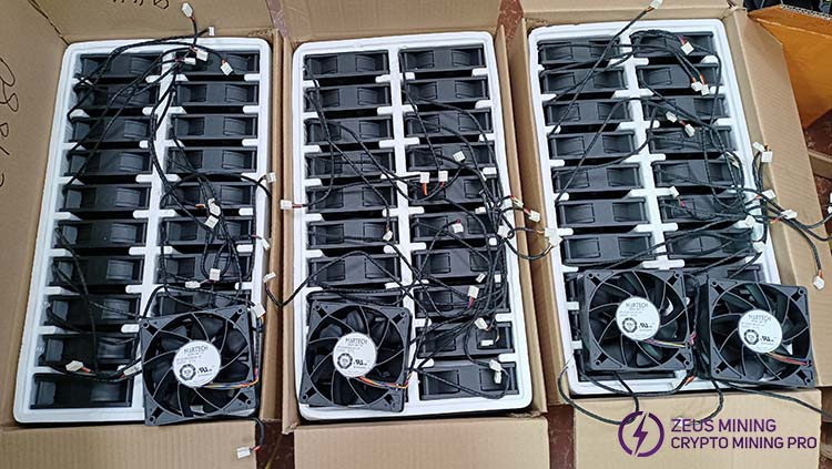 Вентилятор модели DF1203812B2UN A1 для Antminer T21