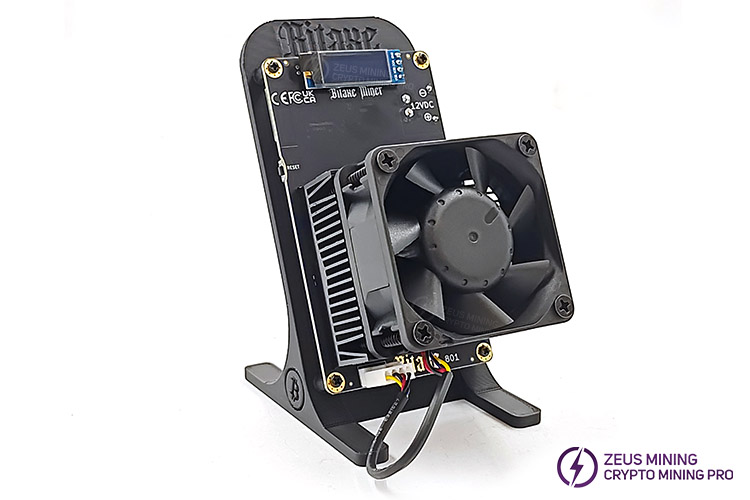 Майнер Bitcoin Solo Bitaxe GT801 2.4T 35W