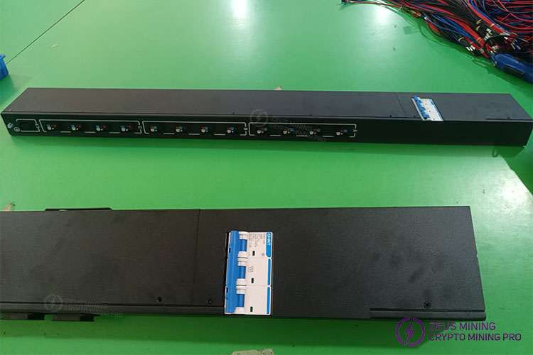 Bitmain 3-фазный ANTPDU для S19JXP