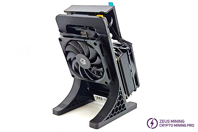 NerdQaxe++ Rev 6.1 6T 100W BTC ASIC майнинг NerdQaxe++ Rev 6.1 6T 100W BTC ASIC майнинг