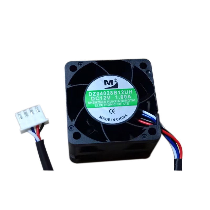 iPollo DZ04028B12UH 12V 1A Вентилятор охлаждения